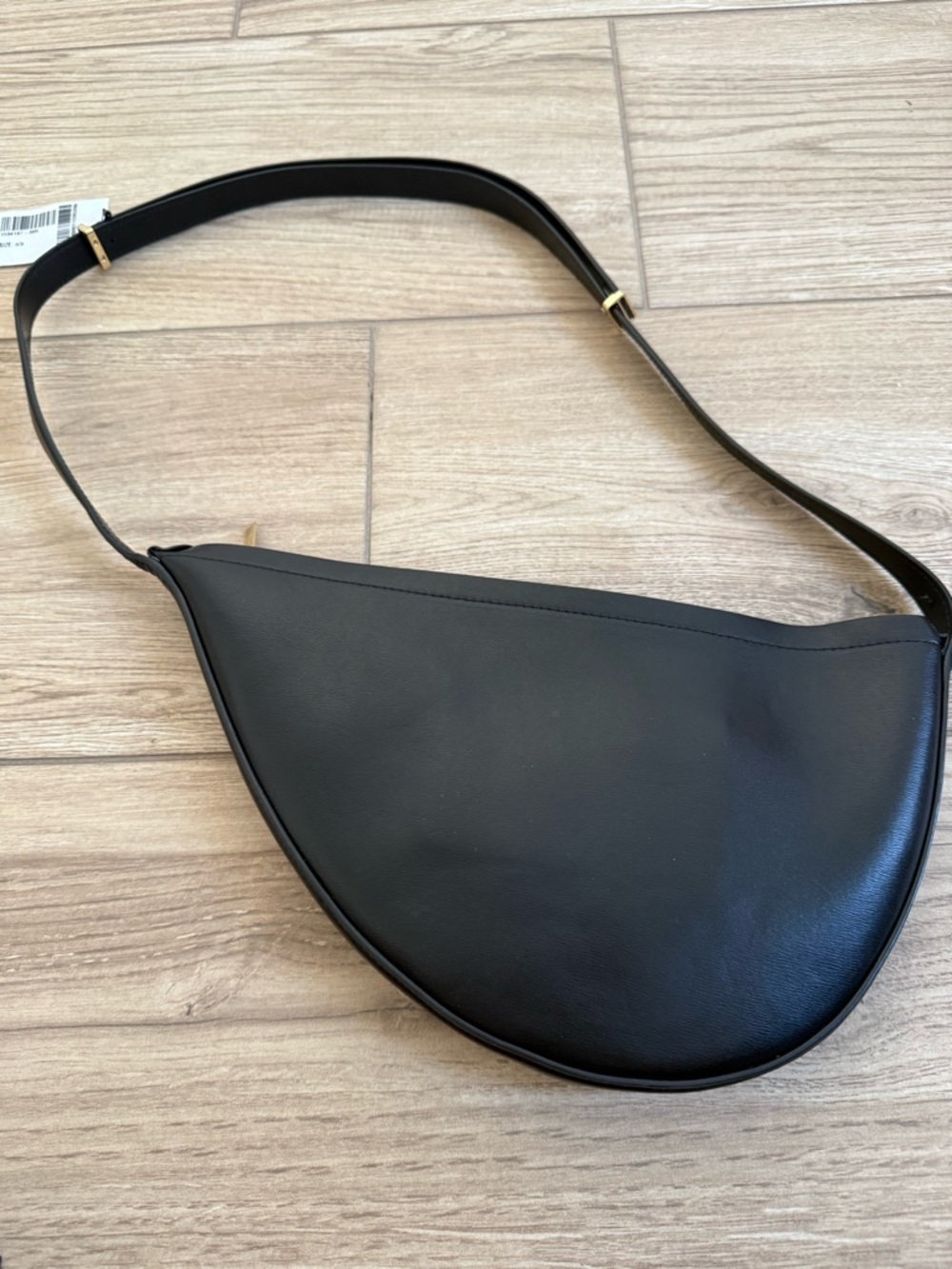 TOTEME Black Scooped Sling Bag - Picture 14 of 17